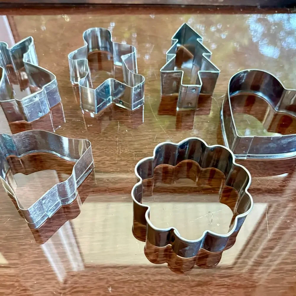 Vintage Metal Cookie Cutter Set Christmas Heart Flower Baking